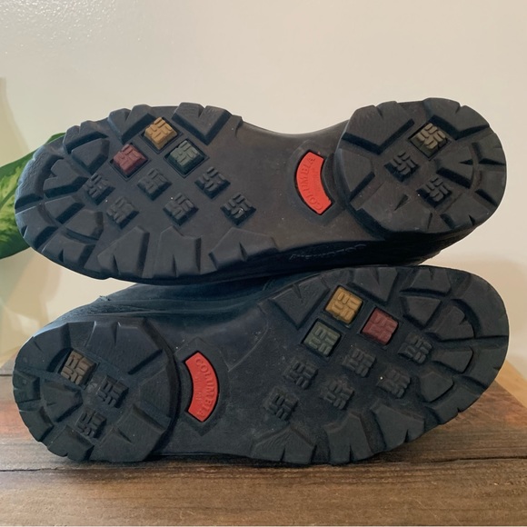 Columbia Men’s Cold Creek Leather Boots - Picture 8 of 14